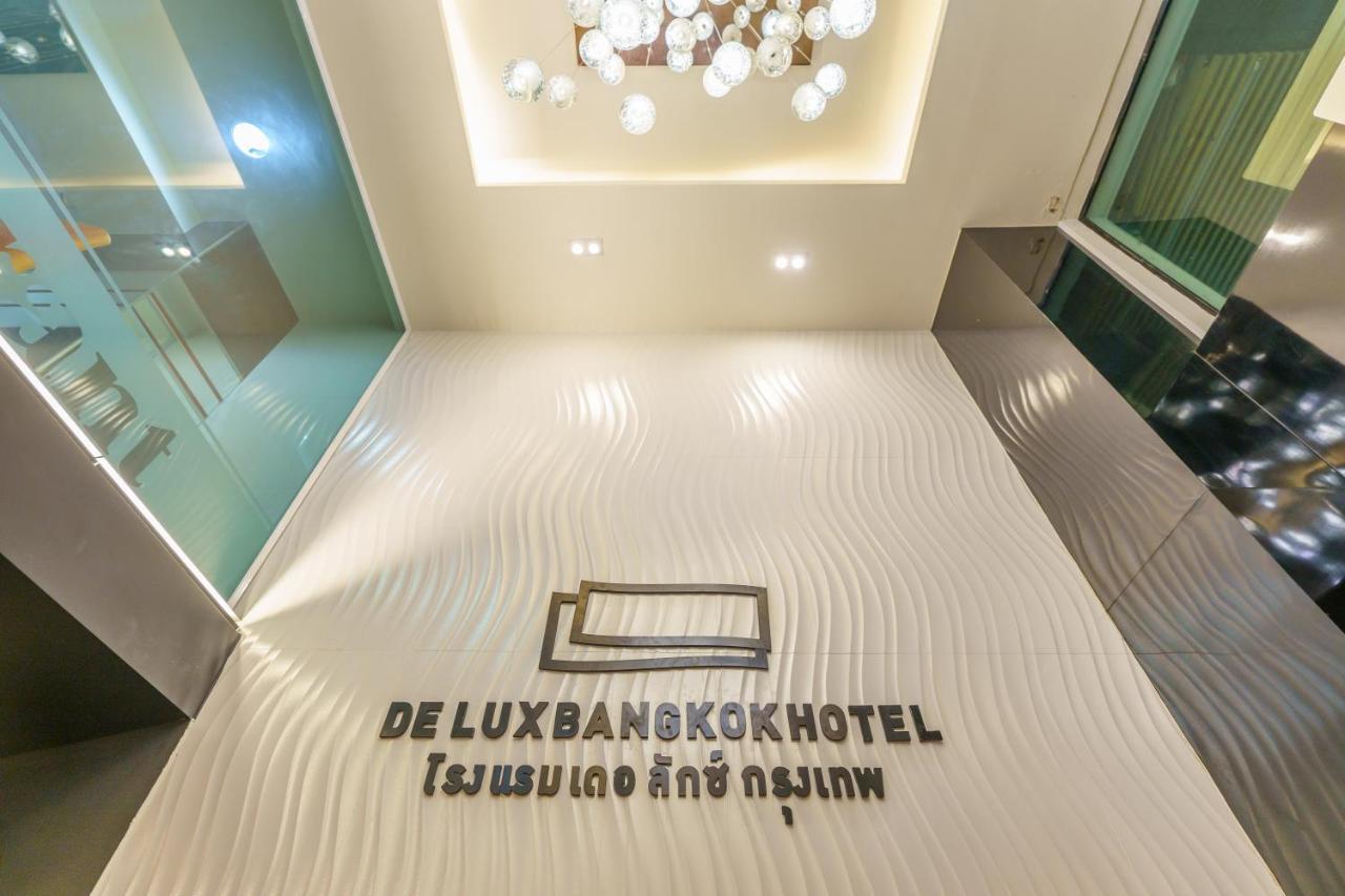De Lux Bangkok Hotel Esterno foto